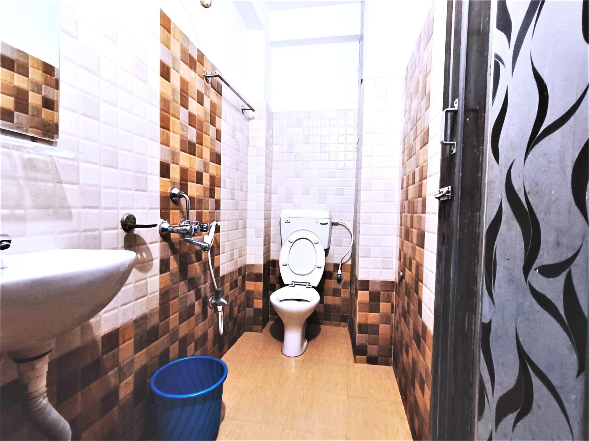 Goroomgo Krishna Residency Puri Near Sea Beach - Spacious Room With Excellent Service Awarded - Best Seller Экстерьер фото